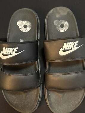 Nike Women's Offcourt Duo Slide Sandals - Black/White. SZ 11